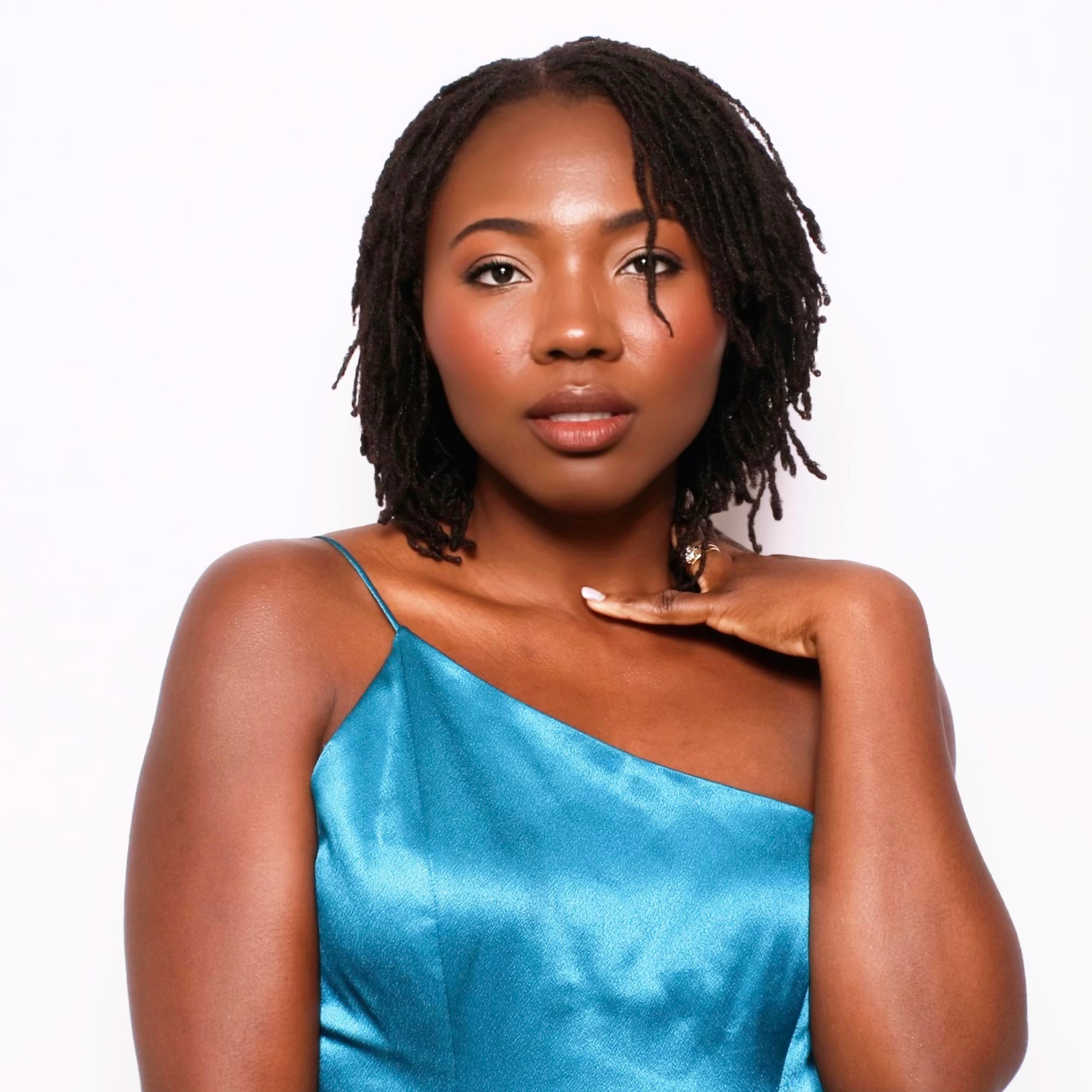 Ida-maisie-famiyeh-sensidel-skincare-founder-pharmacist-medical-student